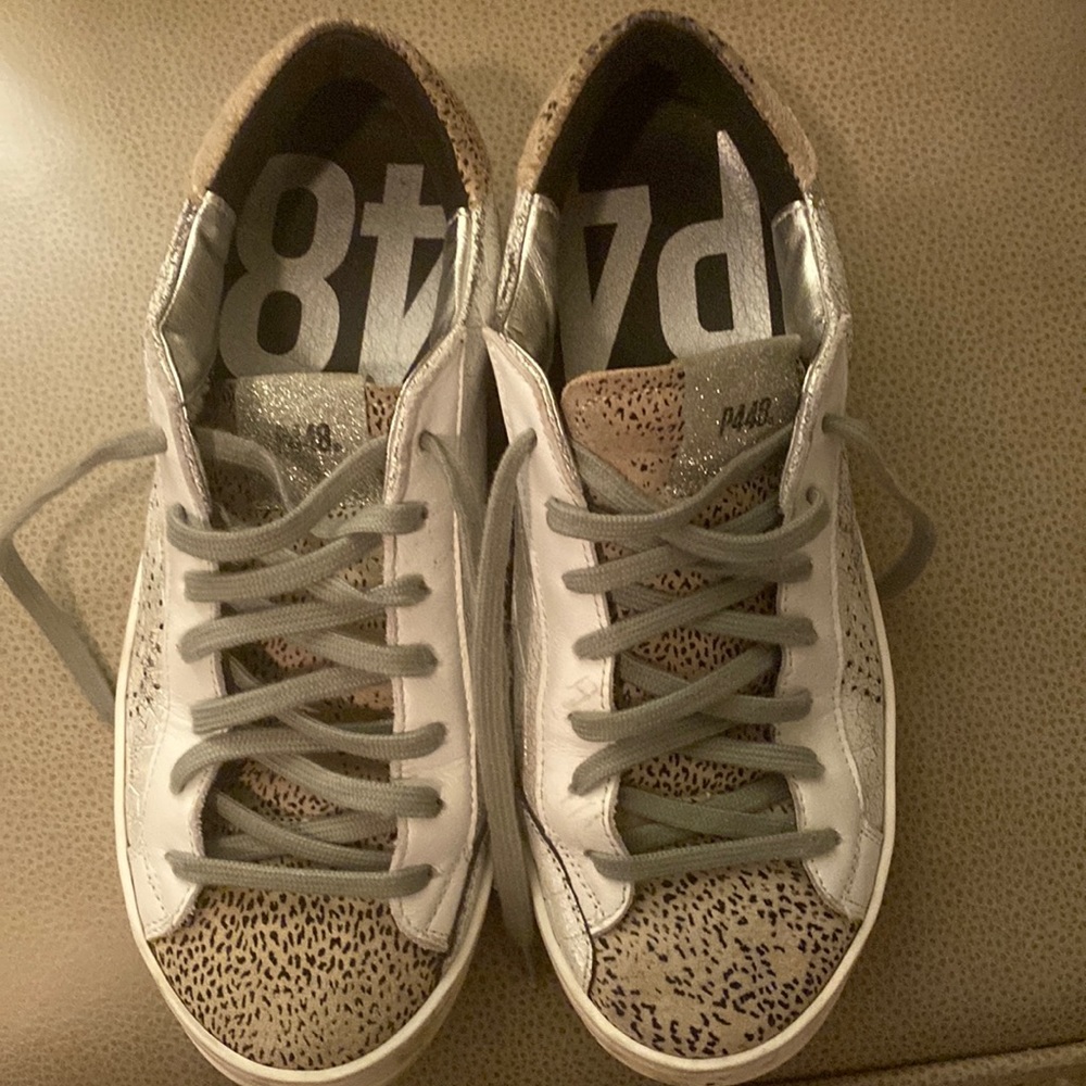 P448 leopard print tennis shoes